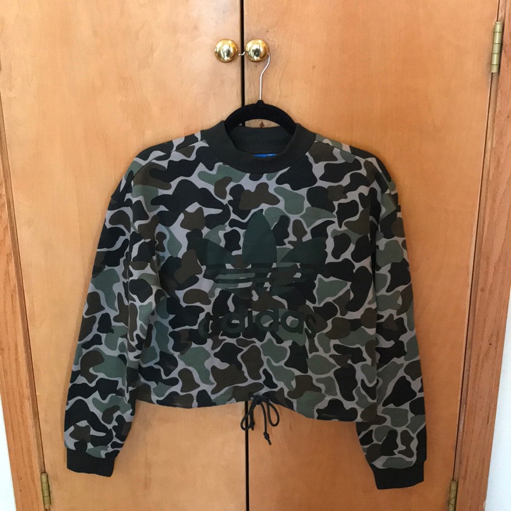 Adidas Original Camo Cropped Sweatshirt